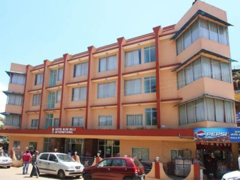 Hotel Blue Hills International Утакаманд Экстерьер фото